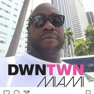 Meet your Posher, Ace